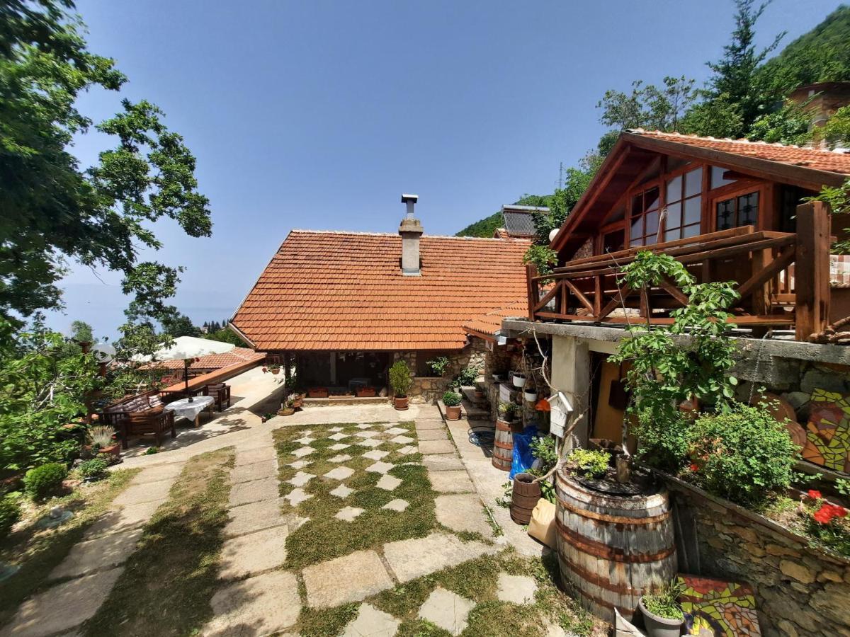 Robinson Sunset Guest House Lagadin Dış mekan fotoğraf
