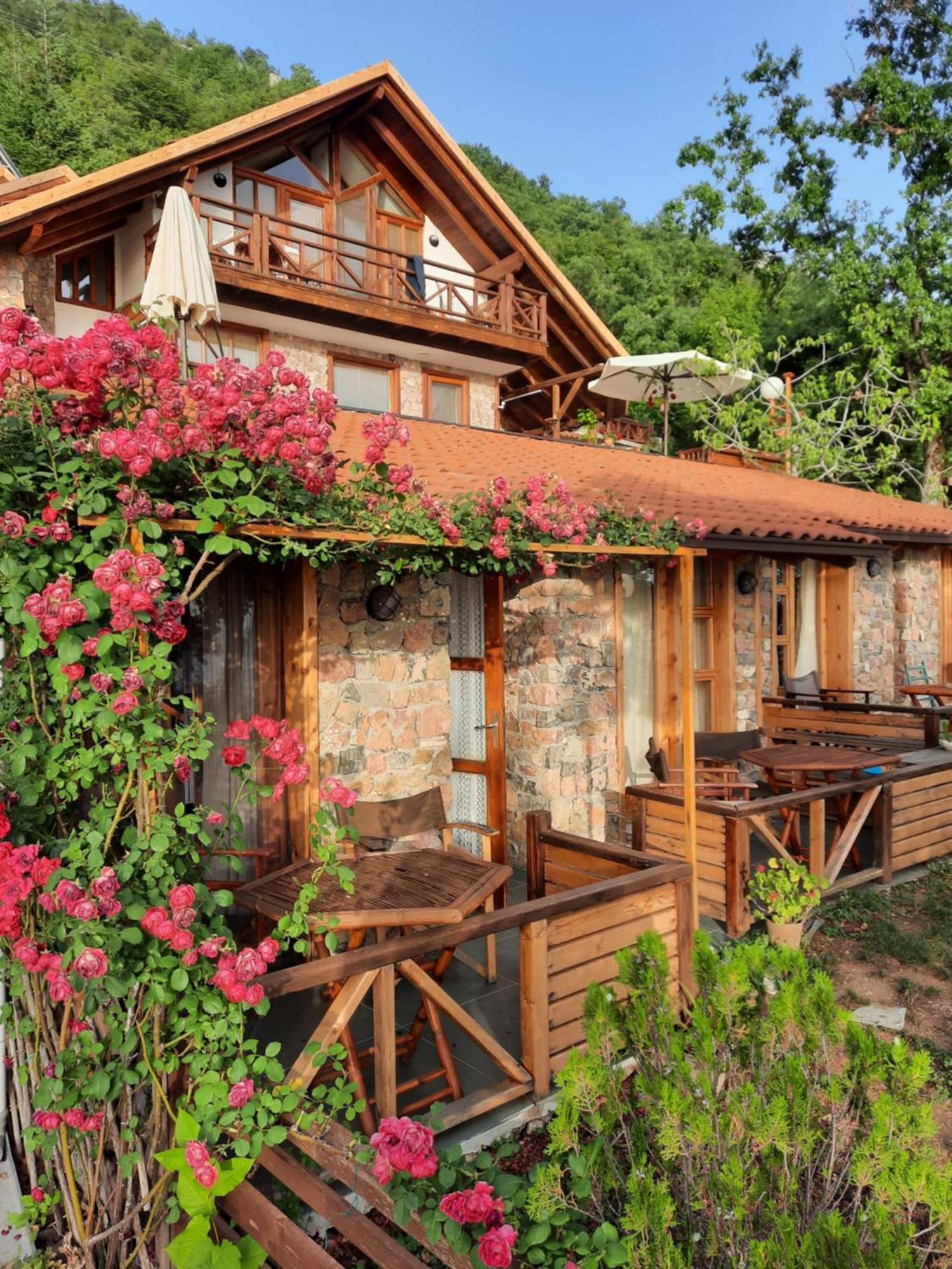 Robinson Sunset Guest House Lagadin Dış mekan fotoğraf