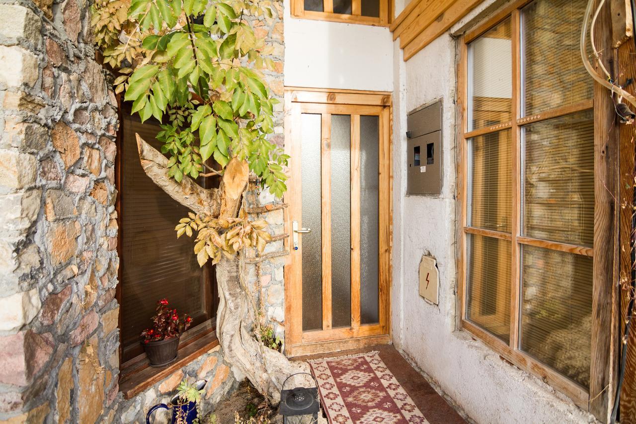 Robinson Sunset Guest House Lagadin Dış mekan fotoğraf